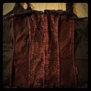 Tripp NYC size 4x black and burgundy bustier